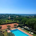 Aparthotel La Attico Panoramico 4*