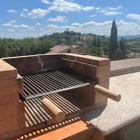 Appart hôtel La Attico Panoramico Montescudaio